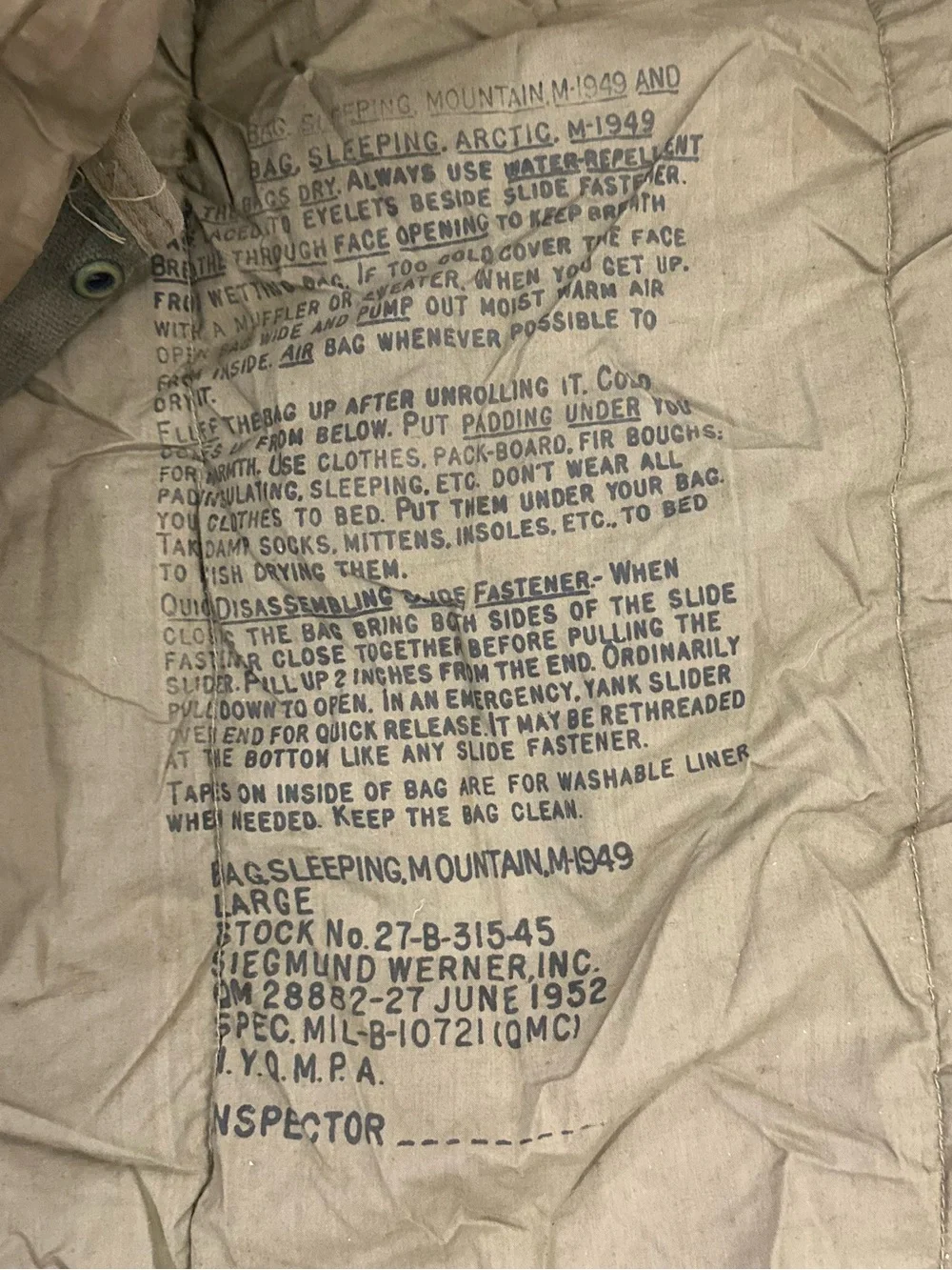 VTG U.S. Army M-1949 Mountain Sleeping Bag, Size: Large